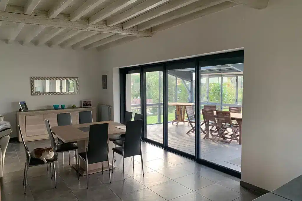 Coulissant aluminium Chaponost par l'Atelier de l'Alu