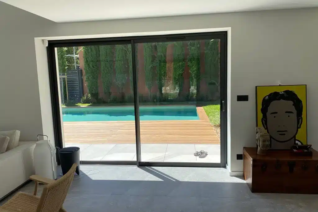 Coulissant aluminium fenêtre par l'Atelier de l'Alu