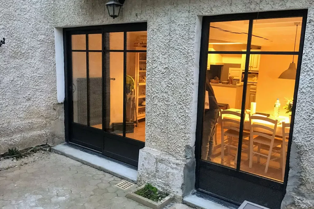 Coulissant aluminium La Mulatière par l'Atelier de l'Alu