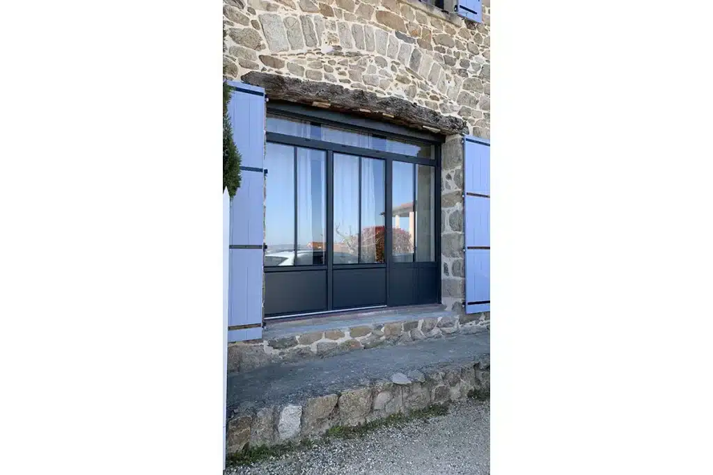 Fenêtre aluminium Vourles par l'Atelier de l'Alu