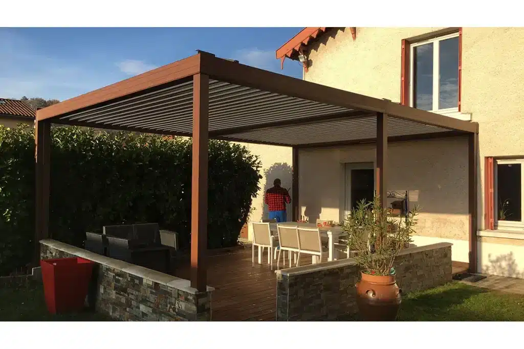 Pergola aluminium Lentilly par l'Atelier de l'Alu