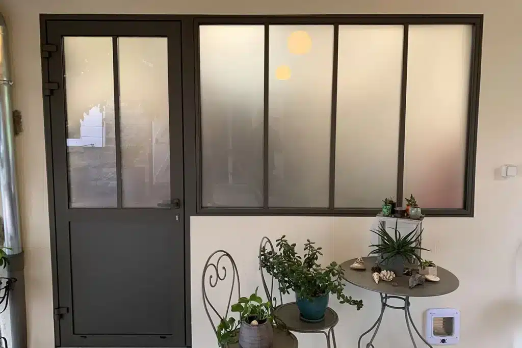 Porte aluminium Mornant par l'Atelier de l'Alu