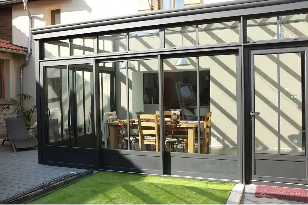 Véranda aluminium Brignais par l'Atelier de l'Alu