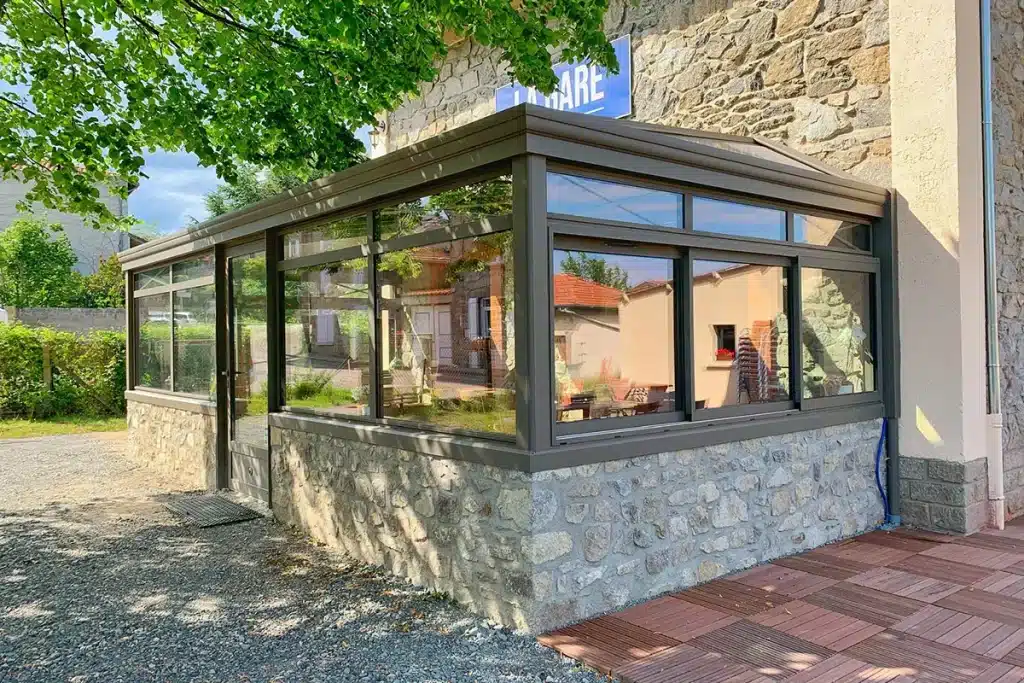 Véranda aluminium anthracite Chaponost par l'Atelier de l'Alu
