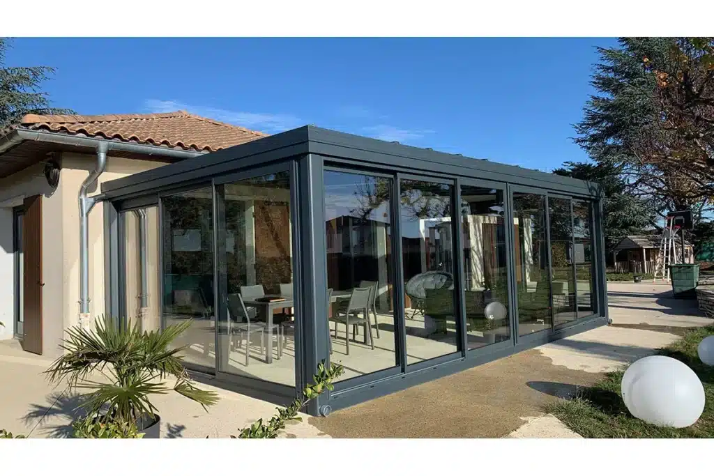 Véranda aluminium anthracite Montagny par l'Atelier de l'Alu