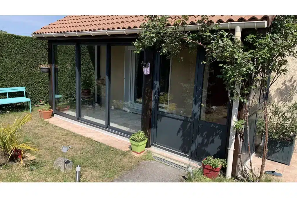 Véranda aluminium Yzeron par l'Atelier de l'Alu