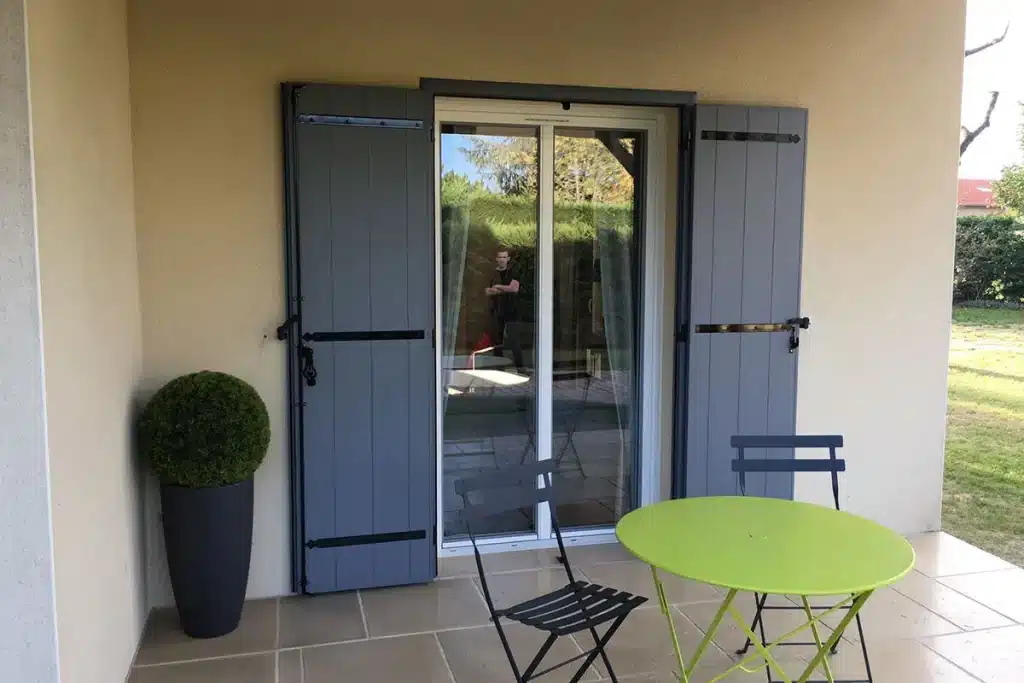 Volets aluminium Chaponost par l'Atelier de l'Alu