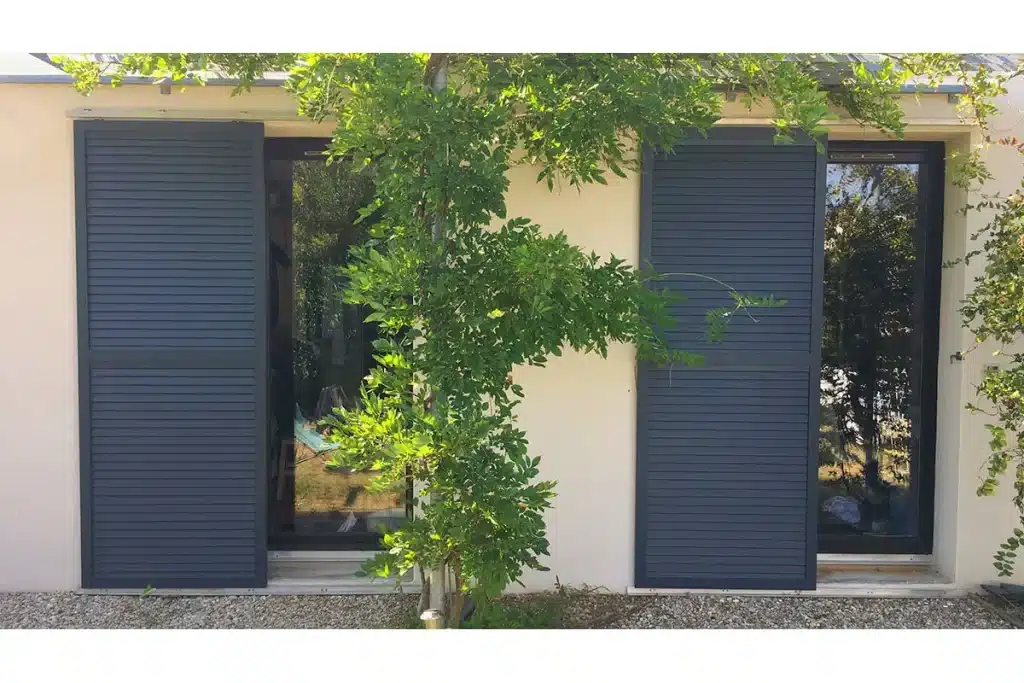 Volets coulissants aluminium par l'Atelier de l'Alu