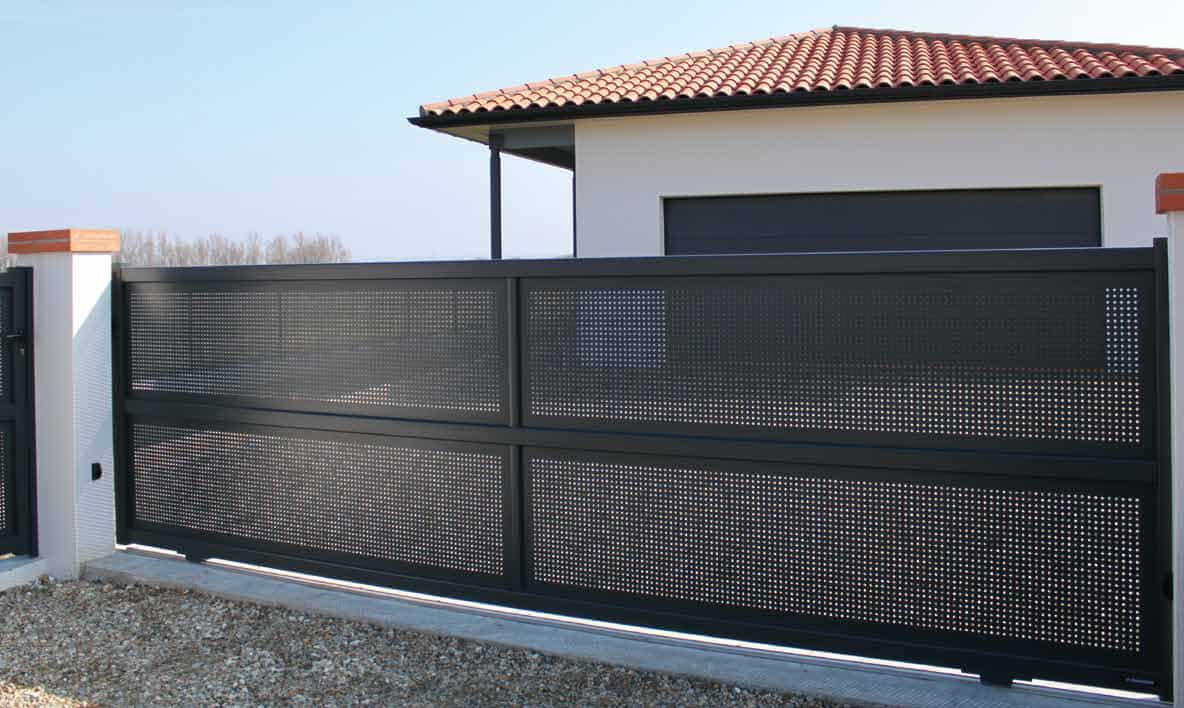 Portail Aluminium antracite Orliénas par l'Atelier de l'Alu