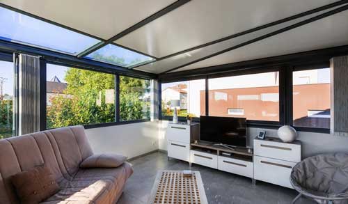 Véranda Villeurbanne par l'Atelier de l'Alu