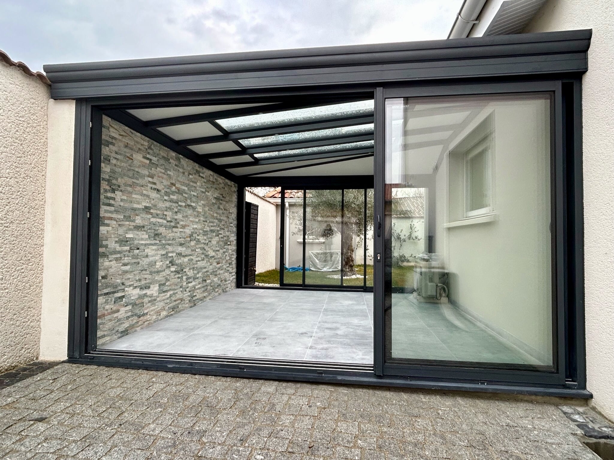 Menuiserie aluminium à Vaugneray : sur mesure